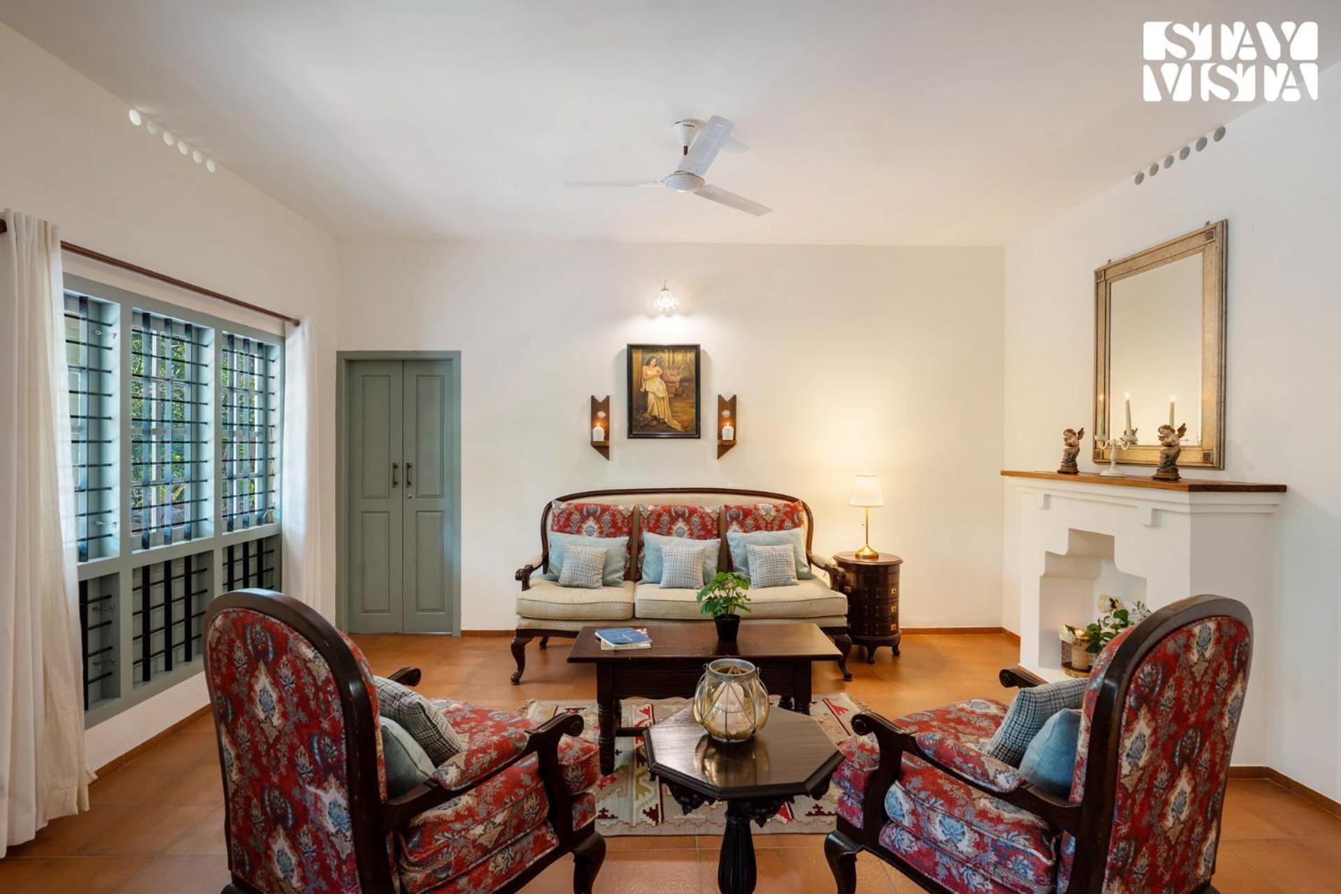 Stayvista At Catherine Cottage With Heater & Board Game Munnar Exterior photo